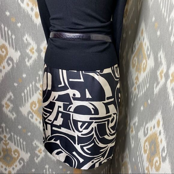 Ralph Lauren Black & Ivory Art Deco Abstract Auto Pattern Silk Pencil Skirt - Picture 13 of 16